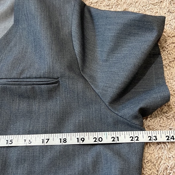 Mándala Woven With Equa Tek Technology Heathered Gray Vneck Women‎ XL Scrub Top - Picture 3 of 8